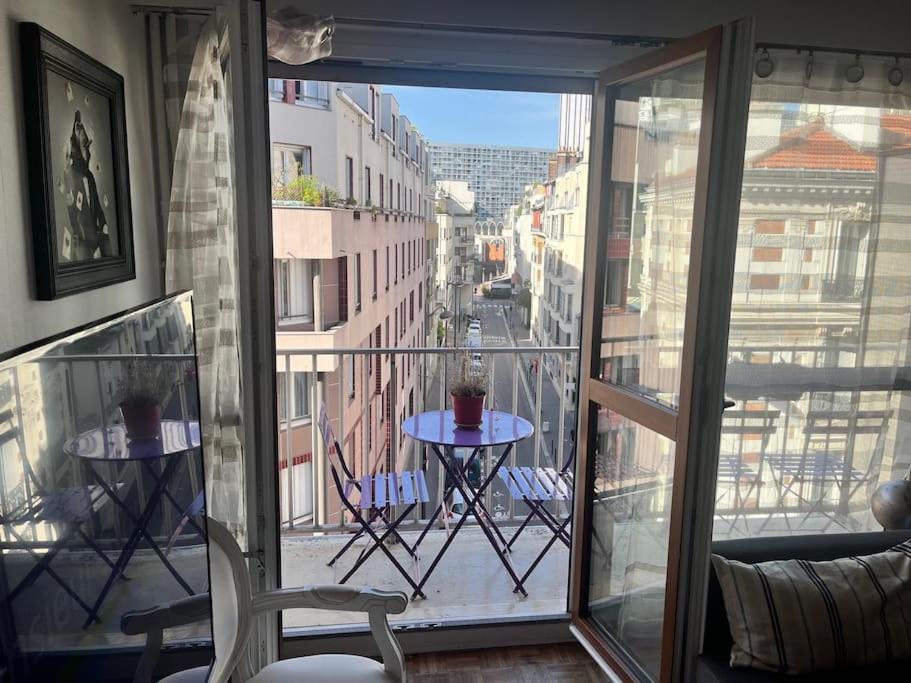Apartment Charmant Parisien